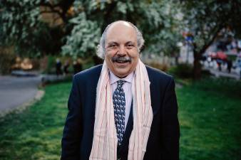 Food author Fred Plotkin took a stroll around the UWS checking out food prices at neighborhood restaurants recently. His advice: Stay home.