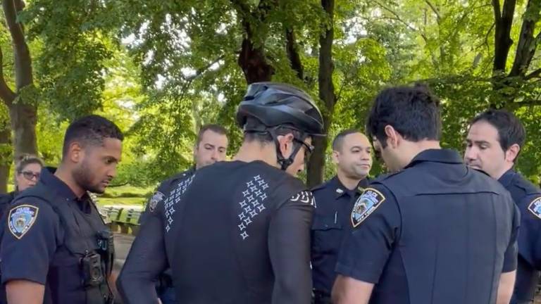 Police handcuffed a biker they detained in Central Park on the morning of May 10 around 7:30am. Police had not responded to a query as to why the biker was retained and what if any charges/citations were issued. But it sparked outrage on a pro-bike subreddit.
